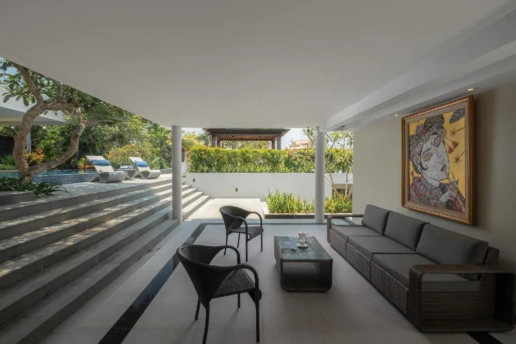 Western Taste Of 5 Bedroom Luxurious Villa Canggu Cyn Indonesia